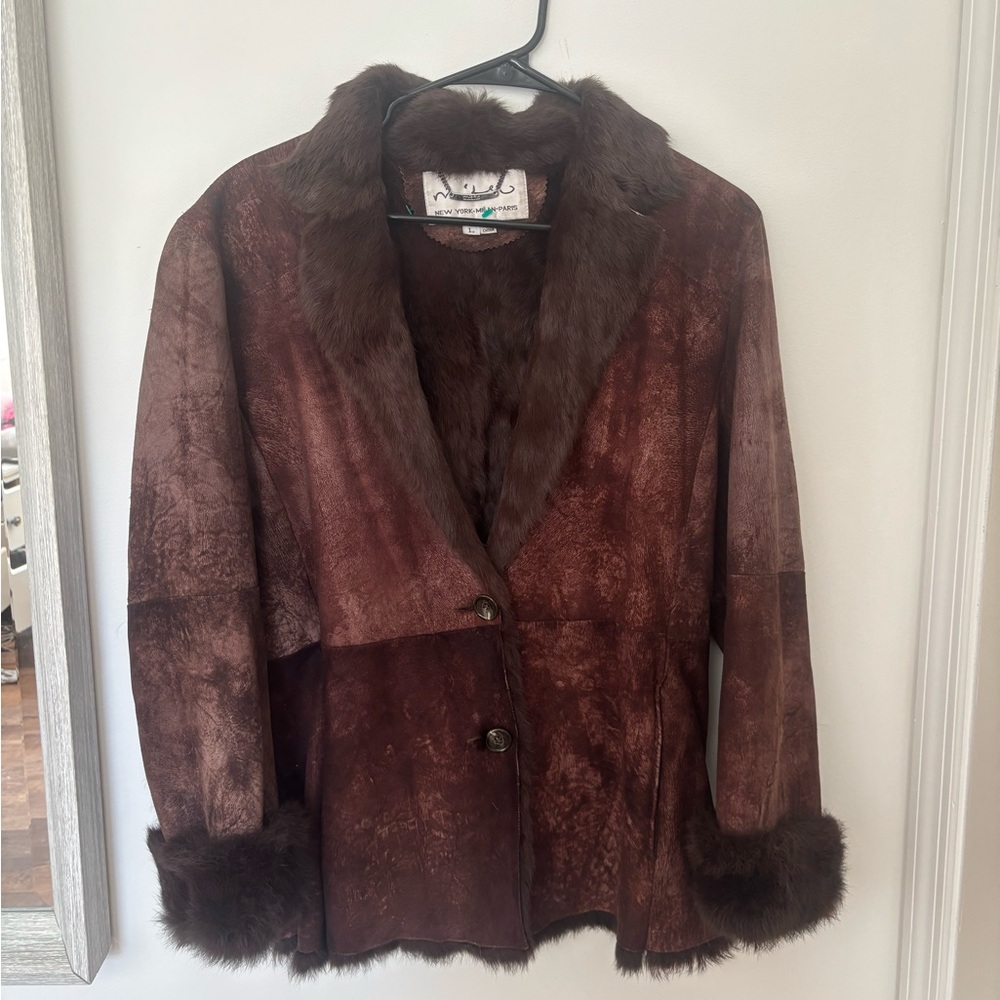 Elegant Brown Fur-Trimmed Women's Coat